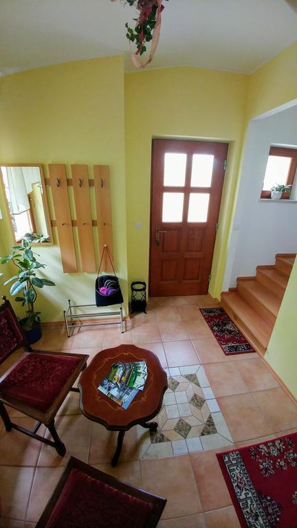 Apartments Ina Rogaska Slatina Exterior photo