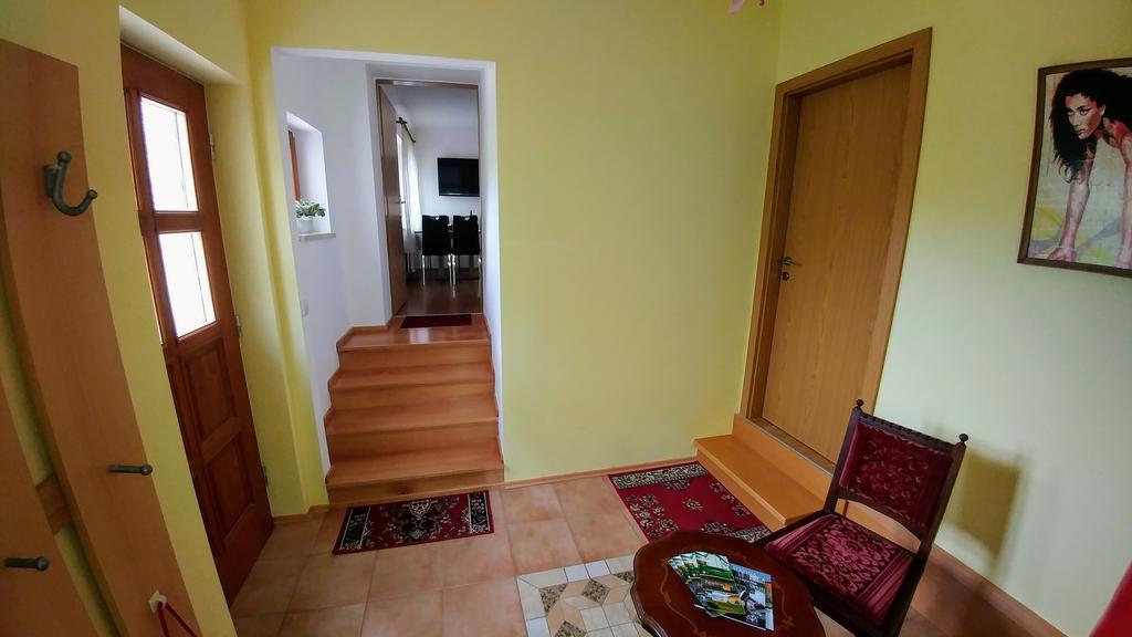 Apartments Ina Rogaska Slatina Exterior photo